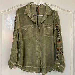 Aratta Silent Journey shirt size M